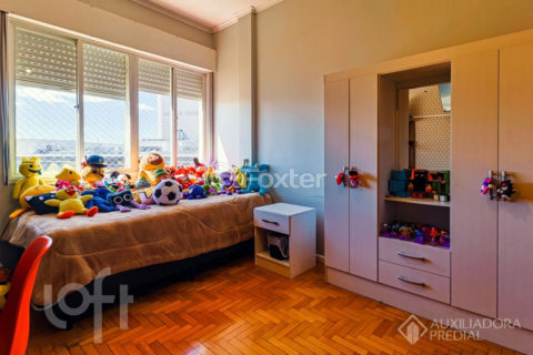 Image 31 - 1027832