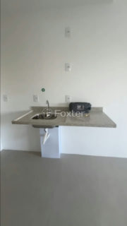 Image 5 - 1027843