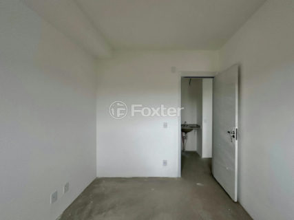 Image 11 - 1027857