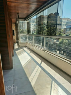 Image 16 - 1027889