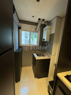 Image 8 - 1027891