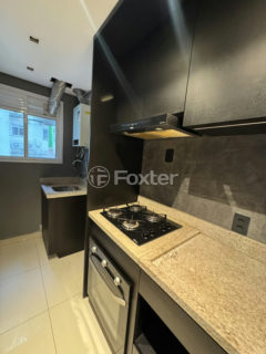 Image 10 - 1027891