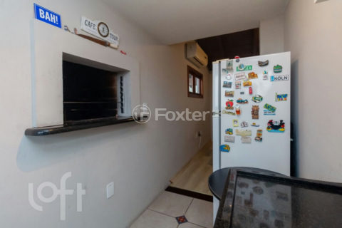 Image 32 - 1027898