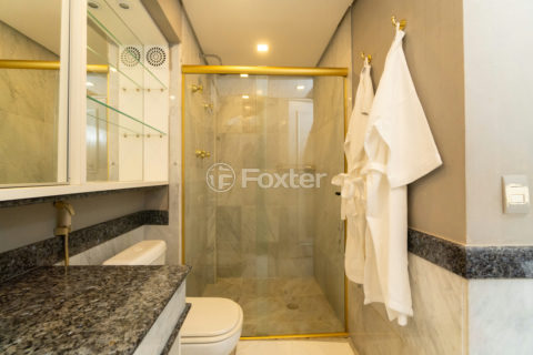 Image 9 - 1027922