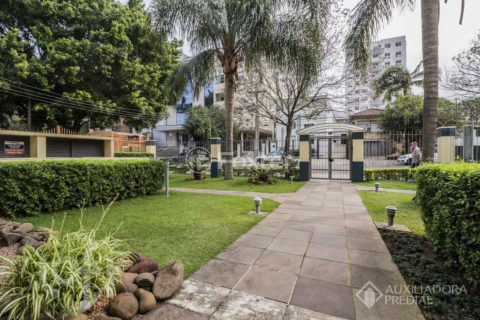 Image 33 - 1027929