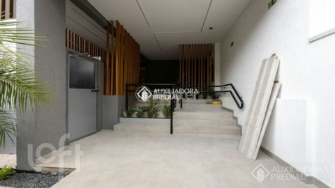 Image 3 - 1027940