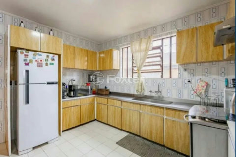 Image 7 - 1027942