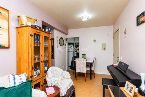 Image 3 - 1027945
