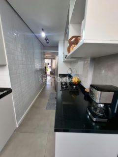 Image 7 - 1027982
