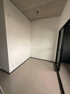 Image 1 - 1027991