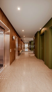 Image 3 - 1027999