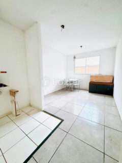 Image 3 - 1028008
