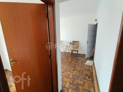 Image 7 - 1028012