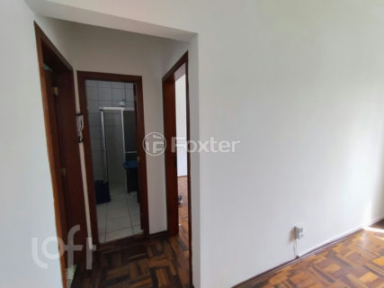 Image 18 - 1028012