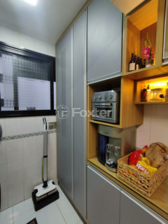 Image 44 - 1028024