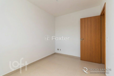 Image 16 - 1028027