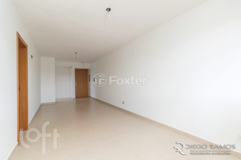 Image 4 - 1028027