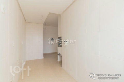 Image 26 - 1028027