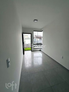 Image 3 - 1028069
