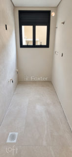Image 36 - 1028094
