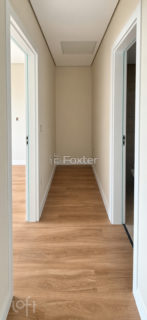Image 30 - 1028094