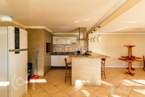 Image 30 - 1028103