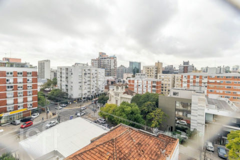 Image 21 - 1028110