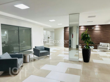 Image 36 - 1028111
