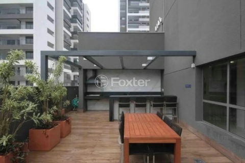 Image 11 - 1028126