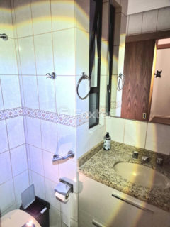Image 11 - 1028142