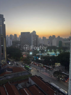 Image 5 - 1028160