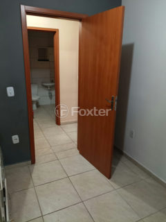 Image 9 - 1028162