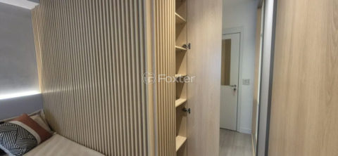 Image 8 - 1028164