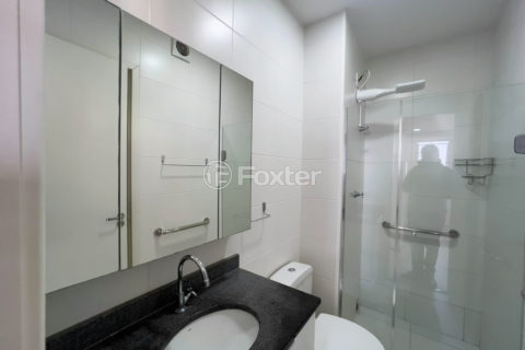 Image 4 - 1028220