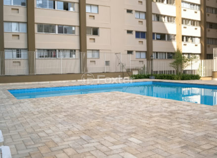 Image 7 - 1028250