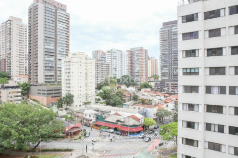 Image 12 - 1028269