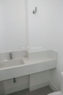 Image 5 - 1028269