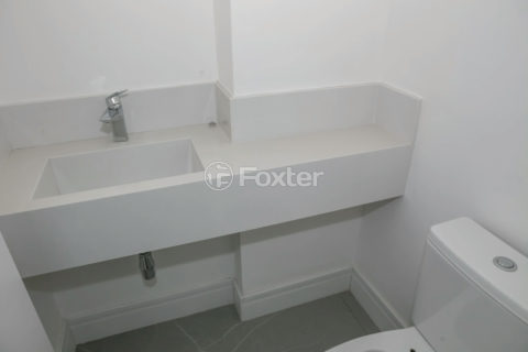 Image 4 - 1028269
