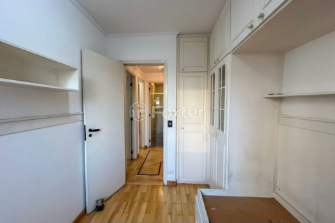 Image 23 - 1028294