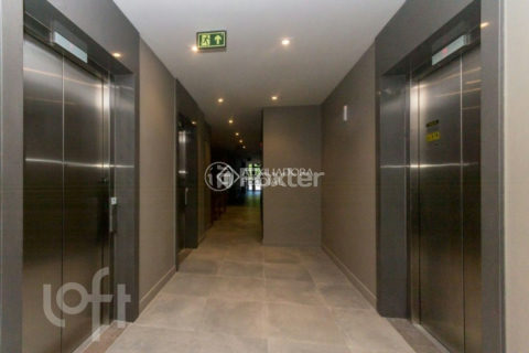 Image 23 - 1028297