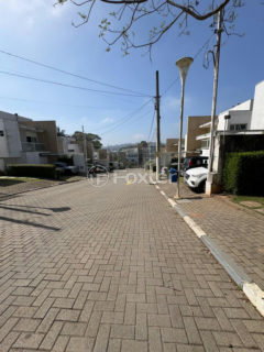 Image 3 - 1028304