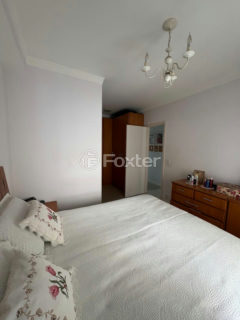 Image 30 - 1028304