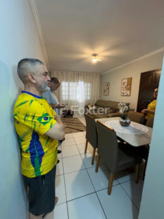 Image 9 - 1028307