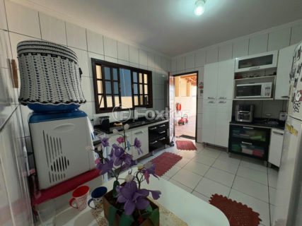 Image 16 - 1028307