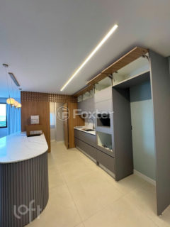 Image 37 - 1028322