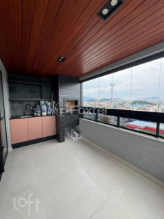Image 11 - 1028322