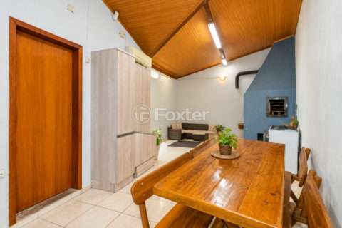 Image 3 - 1028328