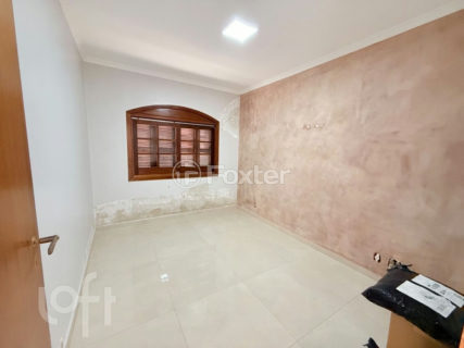 Image 47 - 1028329