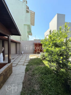 Image 60 - 1028329