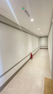 Image 16 - 1028342